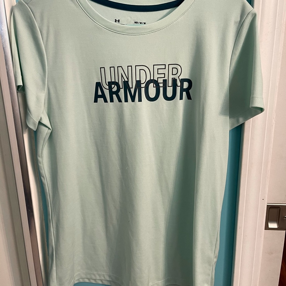 Teal under armor shirt